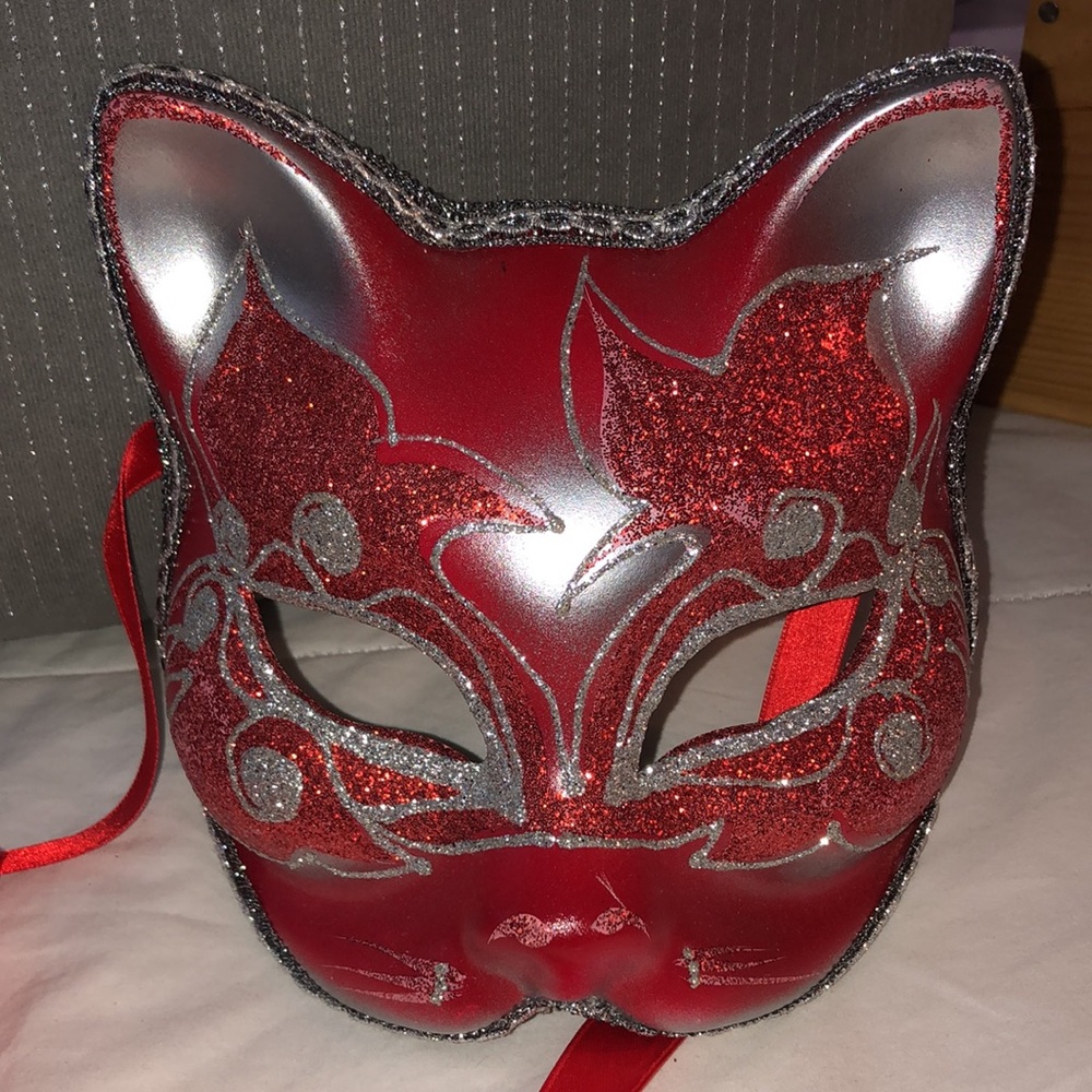 Cat Mask - Picture 2 of 5